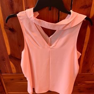 Light peach top nwt